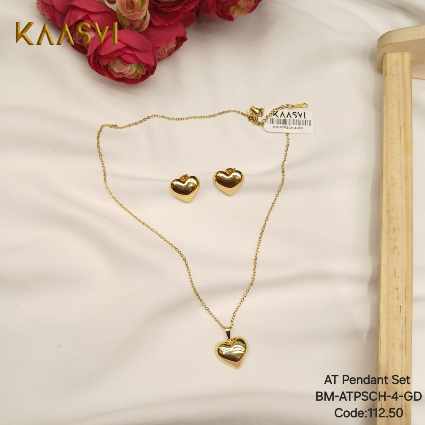 Anti Tarnish Pendant Set with Chain 4 Gold