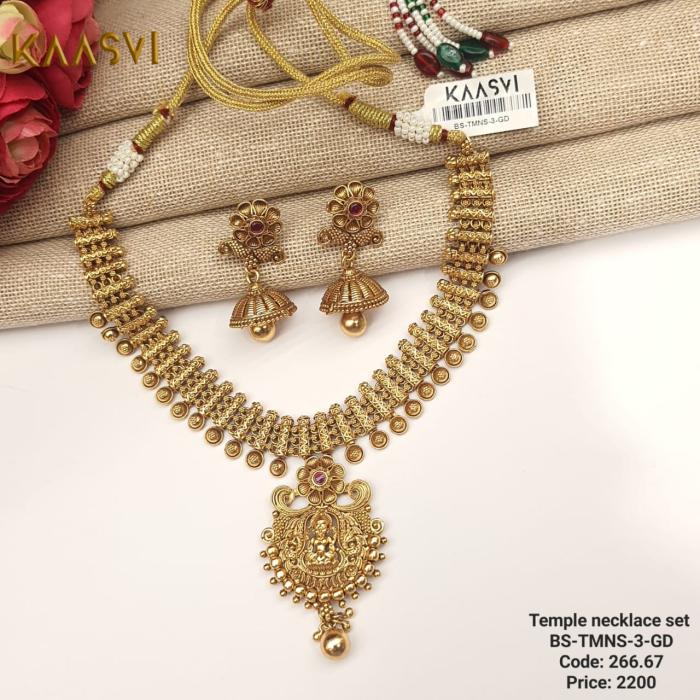 Temple Necklace Set 3 Gold
