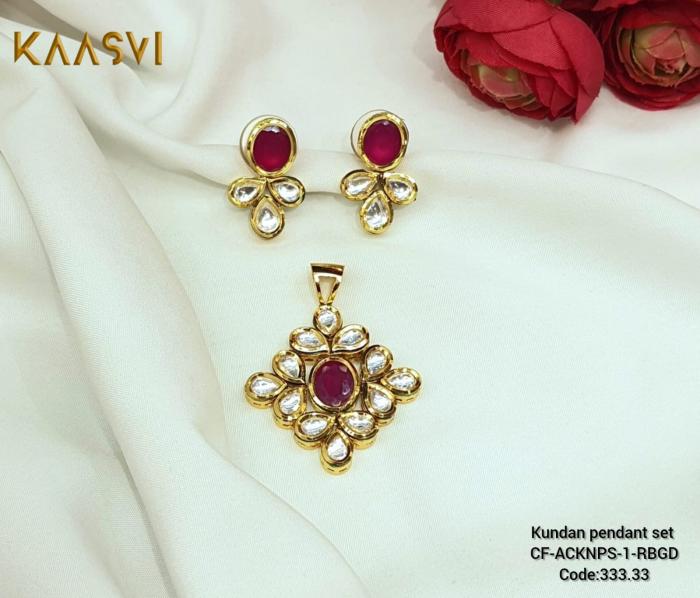 Pendant-1- Ruby Gold